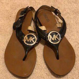 Michael Korda flat sandals